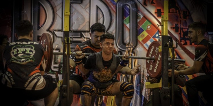 PURA FUERZA. Fernando Gadea Ruppel demostró todas sus condiciones en el Parque Olímpico de Buenos Aires.