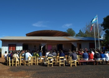 La propuesta oficial a docentes no se acerca a lo pedido por los gremios