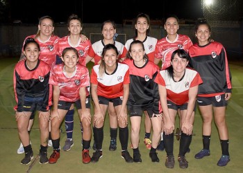 Fútbol femenino: Guaraní sigue por su sueño