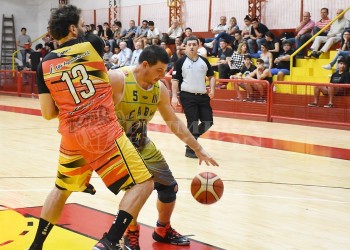 Básquet: el clásico se roba todas las miradas