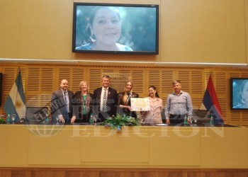 Distinguen a Miuki Madelaire con título Honoris Causa en Ecoética