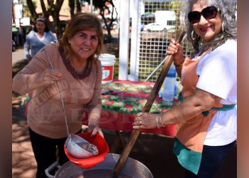 La Placita fue convocante y no quedó ni una cucharada de jopará