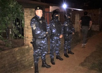 “Voy a cobrar mi cuenta o vengo esta noche y me llevo a tu hermana y el auto de tu vieja”