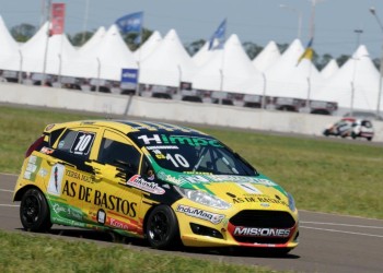 Los misioneros aceleran hoy por el Turismo Pista