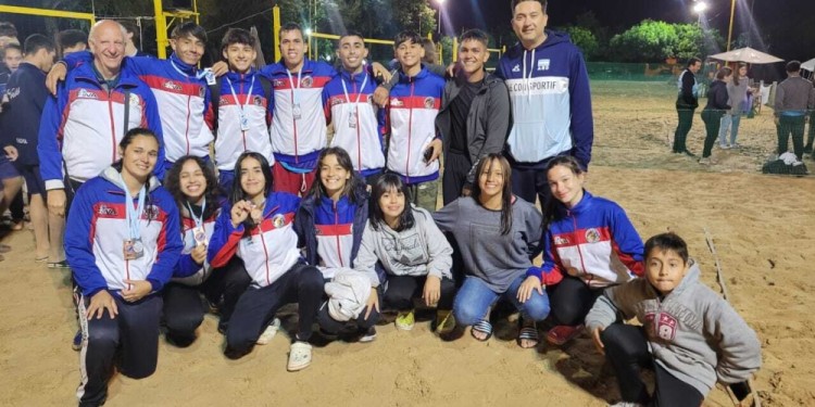 HAY EQUIPO. Los misioneros tuvieron una destacada performance en Cerrito.