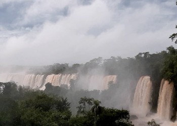 “Pueden llegar a repetirse episodios de crecidas pronunciadas en el río Iguazú”