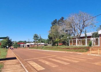 Motociclista atropelló a una niña de 6 años a la salida de una escuela