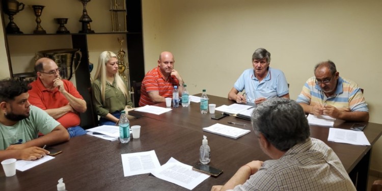 SIGUE. Rossberg, el último viernes, en la asamblea de la Federación.