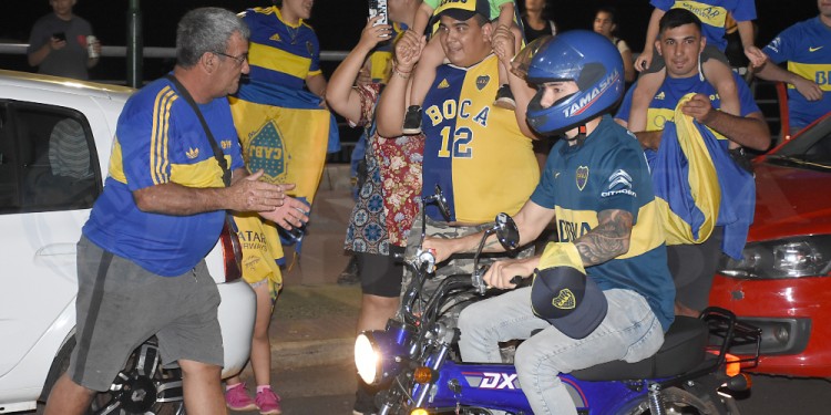 Galería: Misiones se tiño de azul y oro