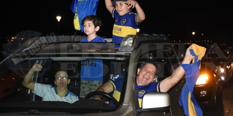 Galería: Misiones se tiño de azul y oro