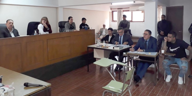 COMPLICADOS. La declaración de la víctima y evidencias telefónicas, la base de los argumentos de la fiscalía.