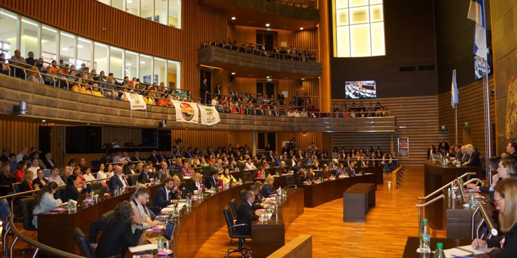 CIERRE. El pleno llevó adelante este jueves a la noche la última sesión del período ordinario. Continuarán en comisiones.