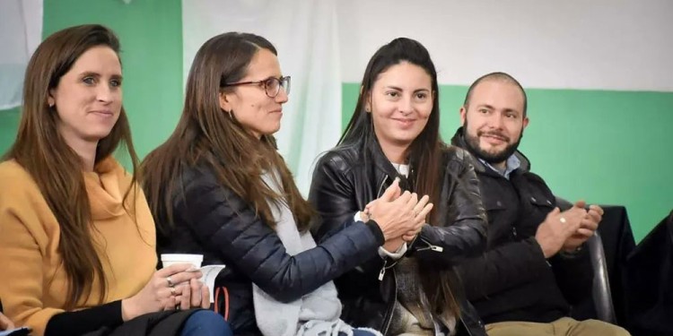 EN SAN LUIS. Mazzina y Gómez Alcorta, ingresante y saliente ministra.