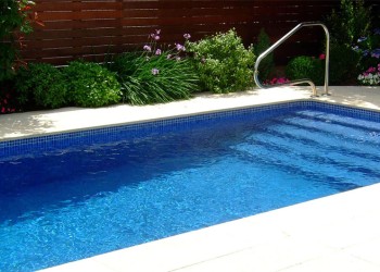 Se acerca el verano y Pinturas Misioneras comparte los mejores consejos para poner a punto las piscinas