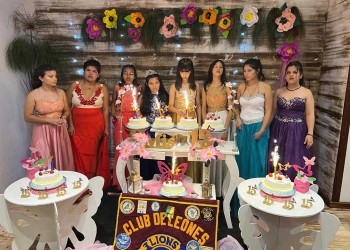 En Eldorado, ocho quinceañeras disfrutaron de una velada única