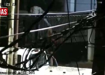 Trepó las rejas de una vivienda para robar y fue captado por las cámaras de seguridad