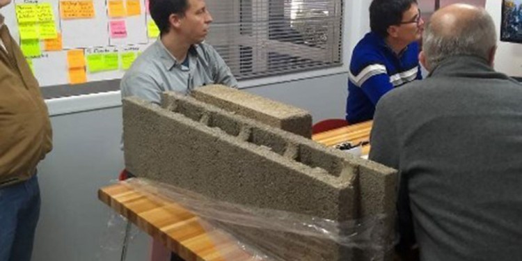 DESARROLLO. Darío Cordes está permanentemente desarrollando tecnología.