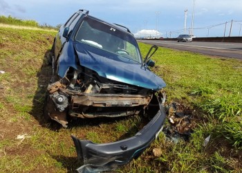 Despiste en Garupá deja a un conductor con heridas graves