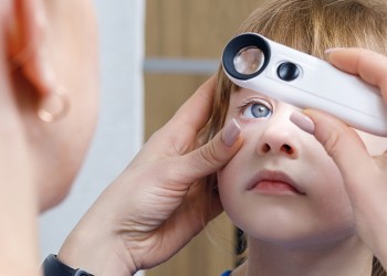 “Muchas enfermedades que producen ceguera pueden prevenirse si se diagnostican a tiempo”