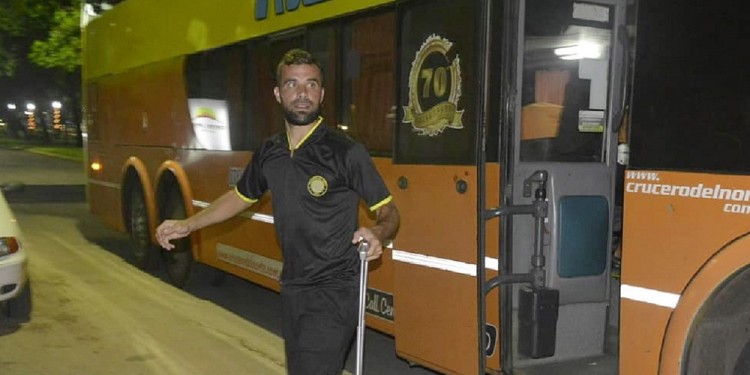 REGRESO. Nicolás Fassino volverá a vestir la camiseta de los misioneros.