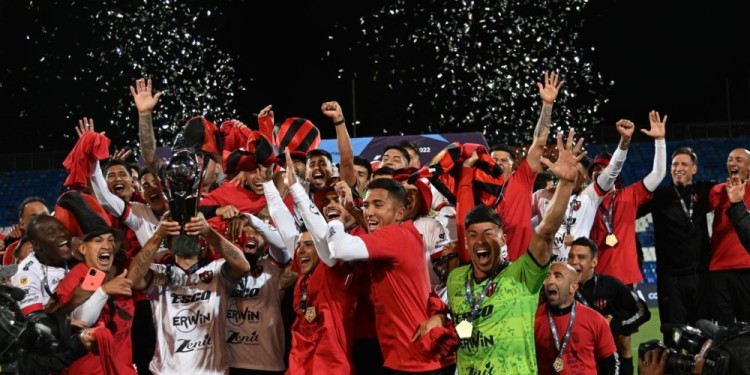 CAMPEÓN. Patronato se quedó con la última edición de la Copa.