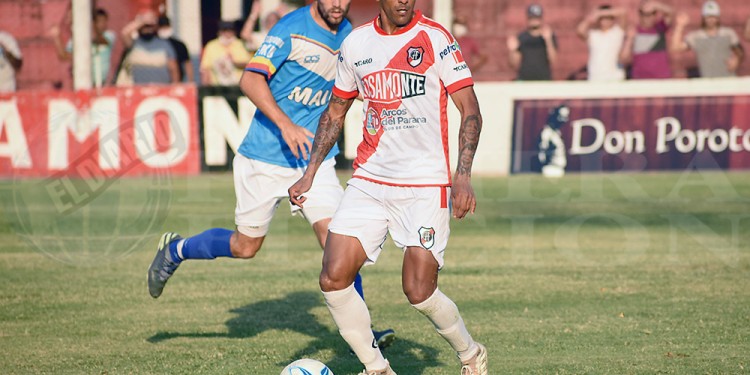 CRUCE CON HISTORIA. Guaraní y Victoria estarán otra vez cara a cara (Archivo)