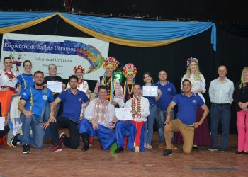 Ballets ucranianos dejaron un mensaje de unión en el Parque de las Naciones de Oberá
