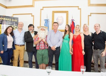 La Fiesta de la Navidad de Alem hizo su presentación