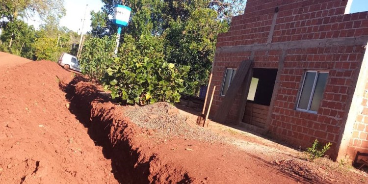 INTRANSITABLE. Afirman que las calles están intransitables por las obras inconclusas y que la ruta provincial 18 también sigue en mal estado.