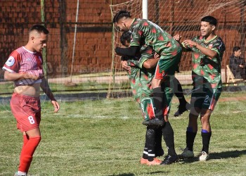Brown pasó a semifinales de la Copa Posadeña