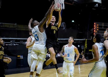 OTC dio batalla pero no pudo con Obras