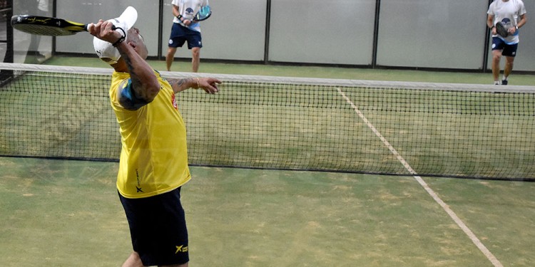 DEFINICIÓN. Hoy por la mañana se jugarán las semis. Por la tarde, finales.