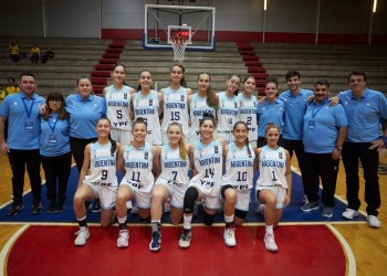 Abril y Argentina juegan por semis