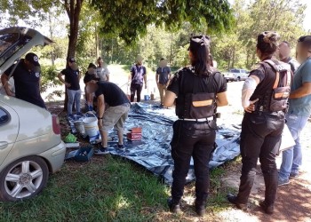 Detectaron droga oculta en el baúl de un auto y detuvieron al conductor