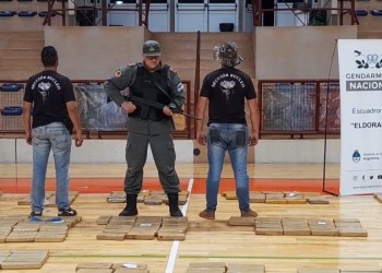 En distintos operativos, Gendarmeria incautó mas de tres toneladas de marihuana