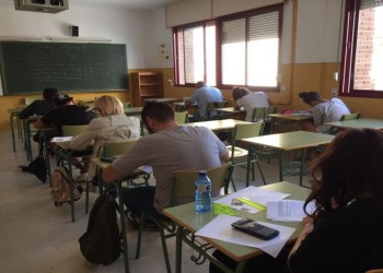 Escuelas de adultos: “Después de julio, la matrícula suele disminuir cerca de un 25%”