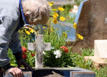 Miles de personas rezaron ayer por los “Fieles Difuntos” en La Piedad