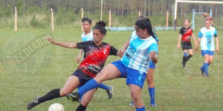 DISPUTA. Las chicas iniciarán la disputa del Torneo Provincial esta tarde.