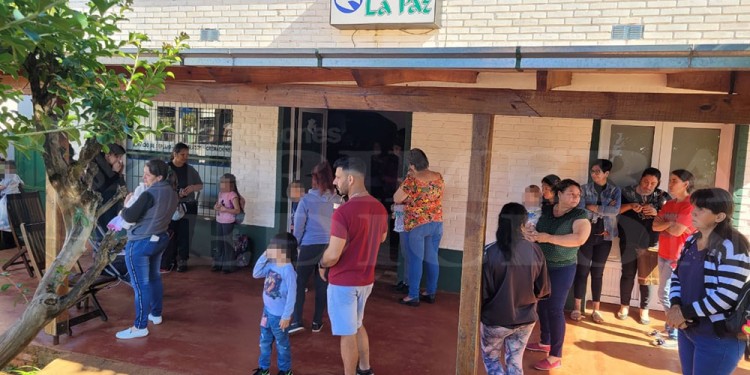 Los restos de Isabelina fueron velados en Garuhapé. (Foto: Gentileza Horacio Cambeiro)
