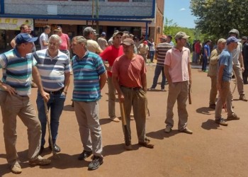 “Los vecinos están cansados de que le corten las rutas y les tomen las avenidas”