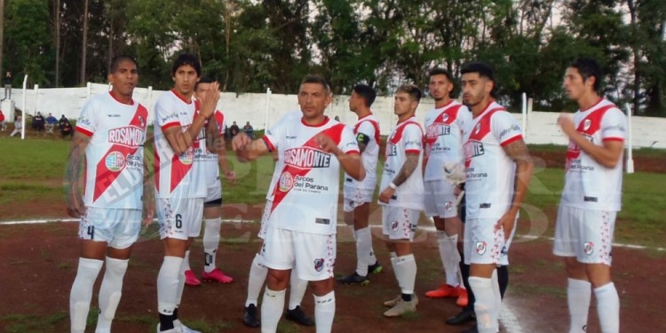 PUNTAJE IDEAL. Los franjeados llegaron a dos victorias consecutivas y son los candidatos a pasar de ronda.