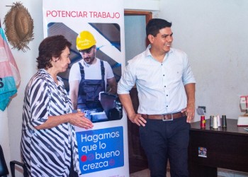 Entregaron máquinas y kit textil a una entidad sin fines de lucro en Garupá