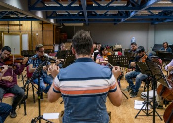 El gualambao de Ramón Ayala tendrá su homenaje sinfónico en el Teatro Lírico