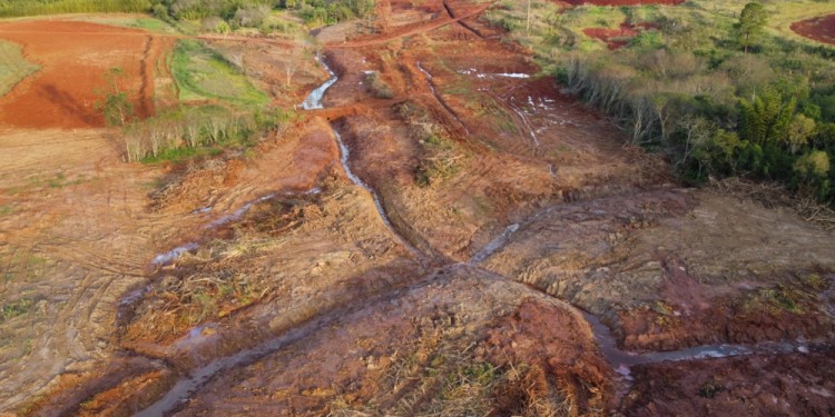 INVERSIÓN. Las refacciones en el área y la pista incluiría un nuevo trazado que involucran desmontes y movimientos de suelo e impacto ambiental.
