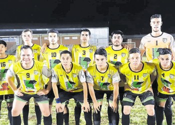 Timbó igualó con Esperanza en Capioví