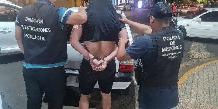 RUMBO A LA SEGUNDA. “El Porteño” cayó en la tradicional plaza de la avenida Cabred, a pocos metros del Hospital Ramón Madariaga.