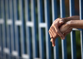 “Hay que pensar un modelo distinto al punitivo represivo, porque no funciona”