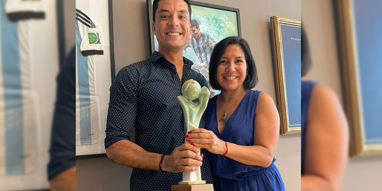 LUZ, CÁMARA... ¡ACCIÓN! Maxi y Silvia estarán al frente de la conducción.