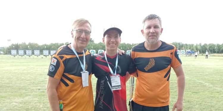 EN JUEGO. Bachmann, García y Cieplinski, en el campo de tiro de Bahía Blanca.