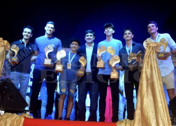 Una noche dorada: Eldorado también premió a sus deportistas